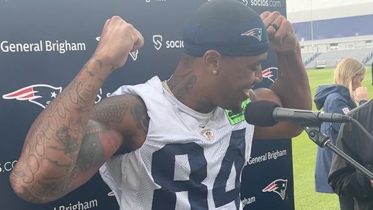 Videos: Adrian Phillips on Mapu; Kendrick Bourne on offense - 'Bill (O'Brien's) familiar with what he's doing, so it feels good. He knows what he's doing' taken at Gillette Stadium (Patriots)
